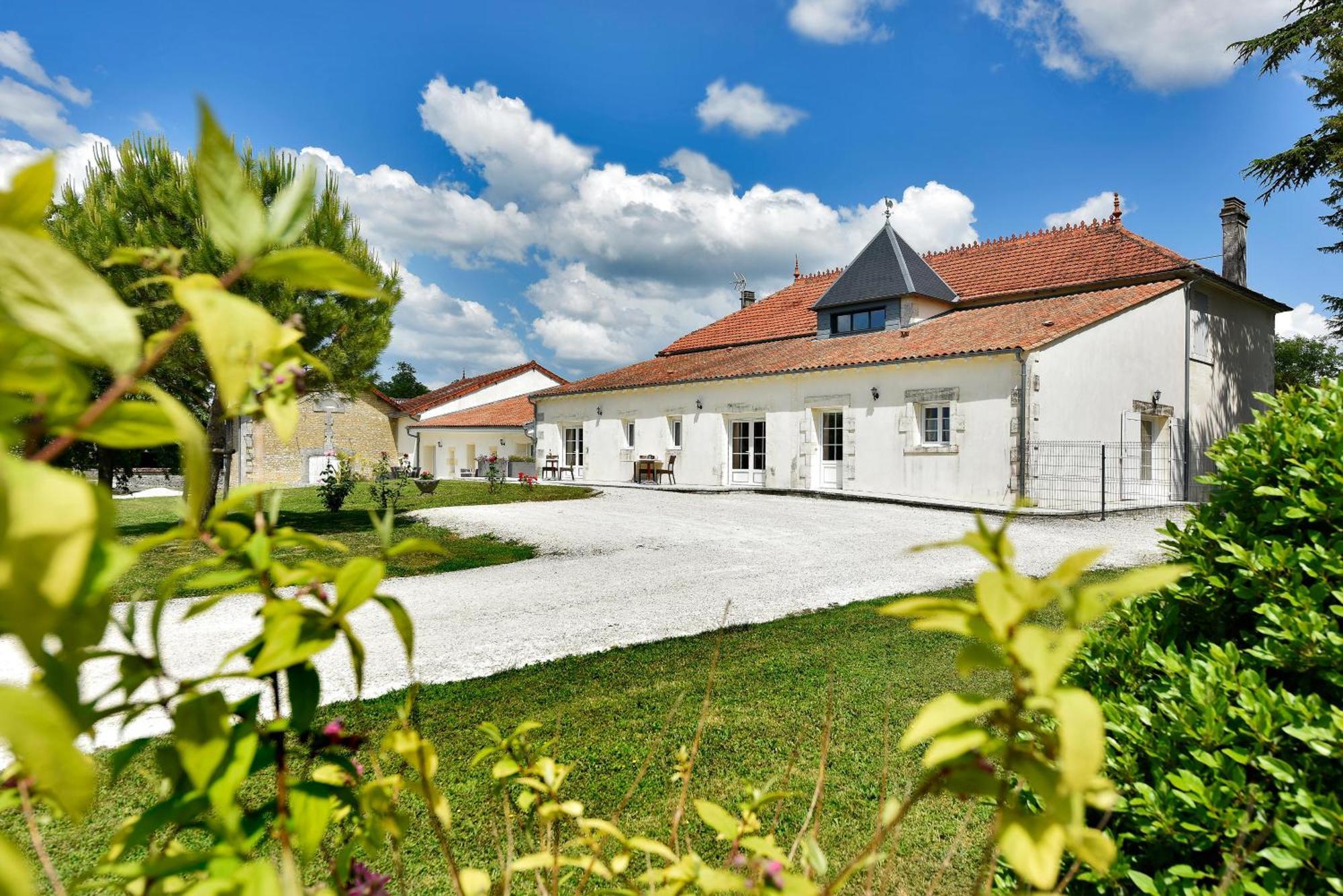 مبيت وإفطار Archiac Domaine D' Arcalis المظهر الخارجي الصورة
